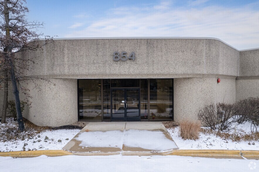 More Photos Of , Schaumburg Office For Sale