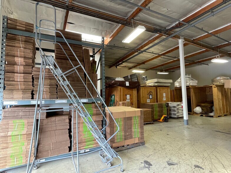 More Photos Of 1240 Keystone Way, Vista Manufacturing For Lease