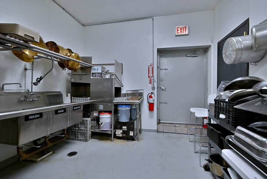 More Photos Of 5319 W Belmont Ave, Chicago General Retail For Sale