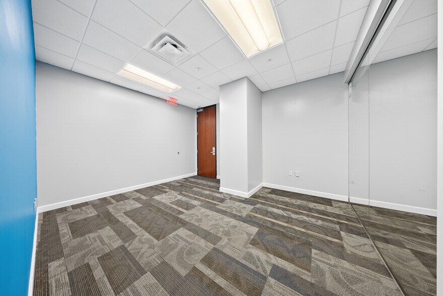 More Photos Of 121-189 S Orange Ave, Orlando Office Residential For Sale