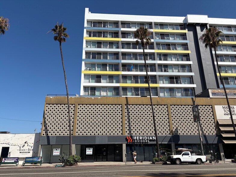 More Photos Of 415-425 Washington Blvd, Marina del Rey Apartments For Lease