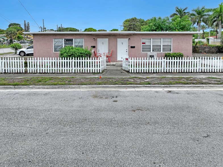 More Photos Of , Riviera Beach Unknown For Sale