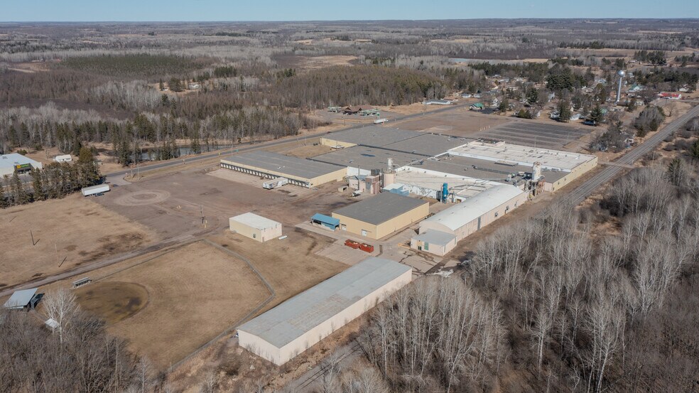 More Photos Of 811 Factory St, Hawkins Manufacturing For Sale