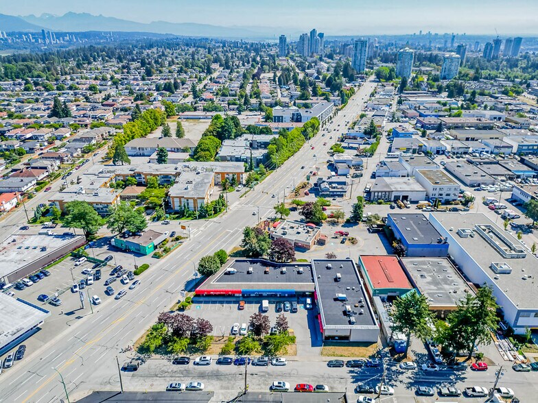More Photos Of 5900-5912 Kingsway, Burnaby Service Station For Lease