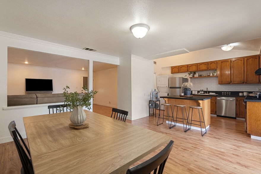 More Photos Of 1845 Norval St, Pomona Multifamily For Sale