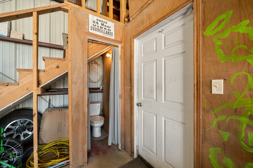 More Photos Of 341 TX Highway 35 Hwy, Gregory Light Distribution For Sale