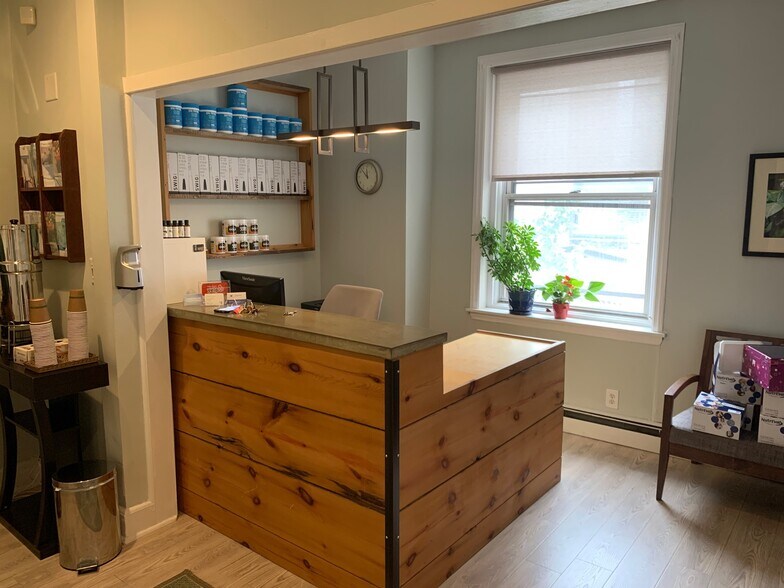 More Photos Of 110 S 20th St, Philadelphia Office For Sale