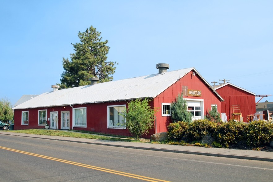 Primary Photo Of 50 SE Scott St, Bend Showroom For Lease
