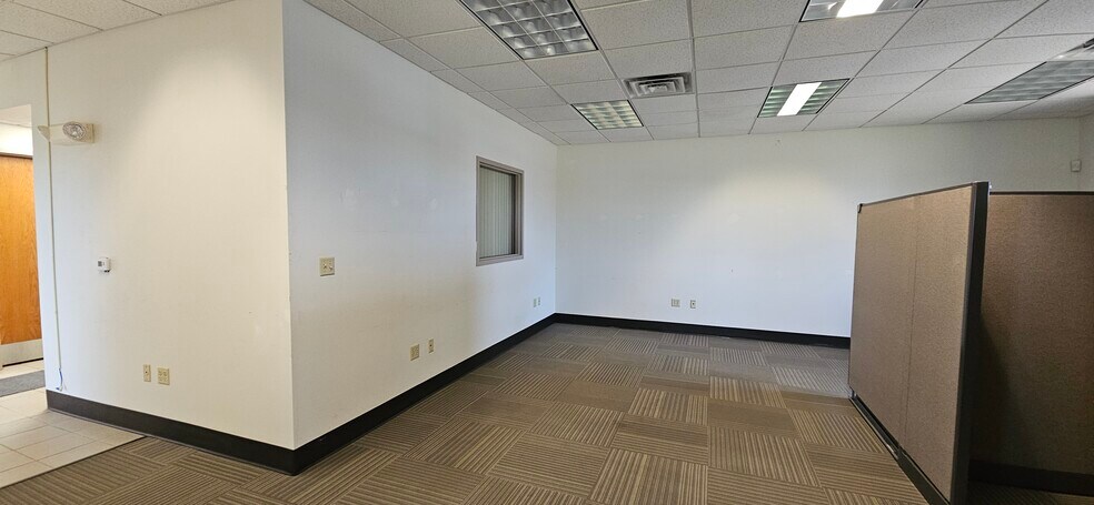 More Photos Of 5414 Packer Dr, Menomonie Manufacturing For Sale