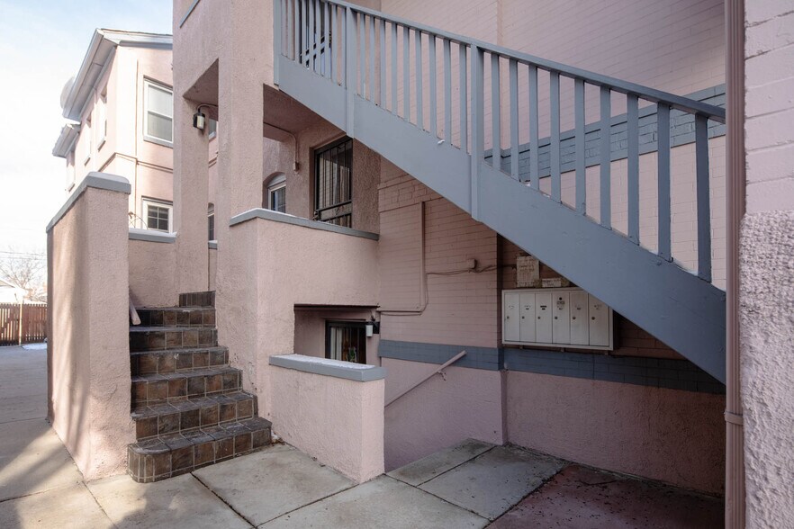 More Photos Of 127 N Pearl St, Denver Multifamily For Sale