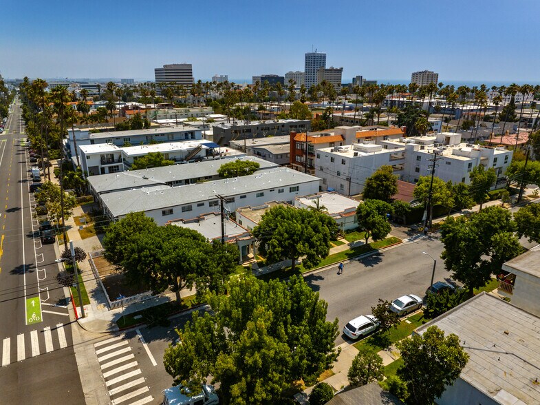 More Photos Of 522-532 Idaho Ave, Santa Monica Apartments For Sale