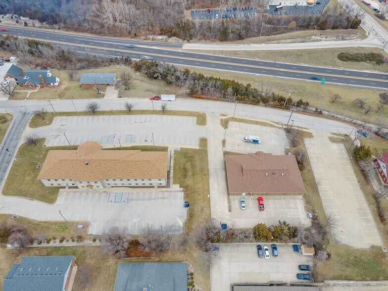 More Photos Of 2023 St. Mary's Blvd, Jefferson City Medical For Sale