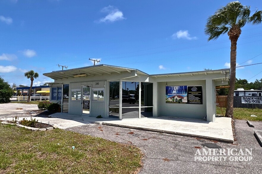 Primary Photo Of 240 N Tamiami Trl, Osprey Freestanding For Sale