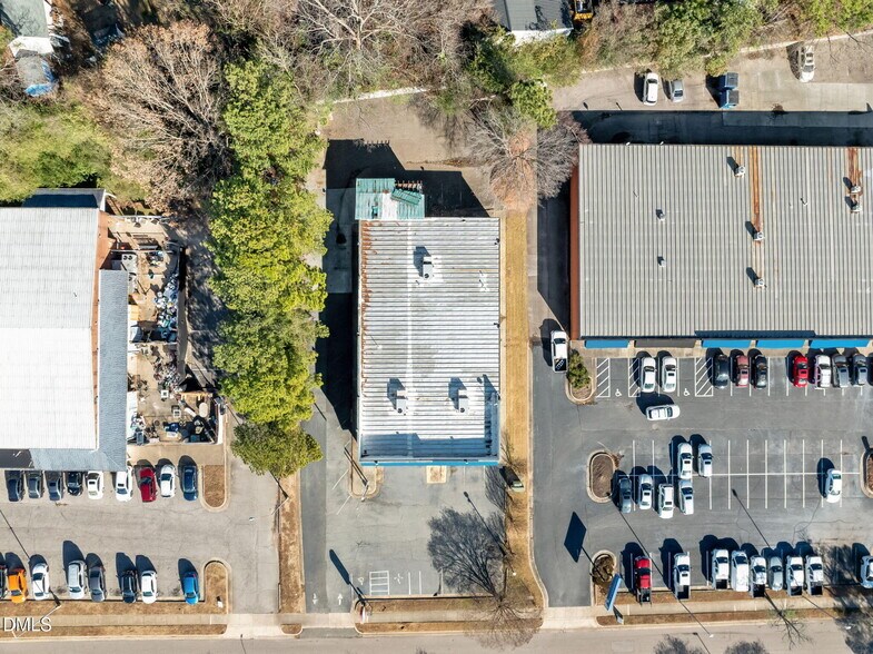 More Photos Of 1665 N Market Dr, Raleigh Light Manufacturing For Lease