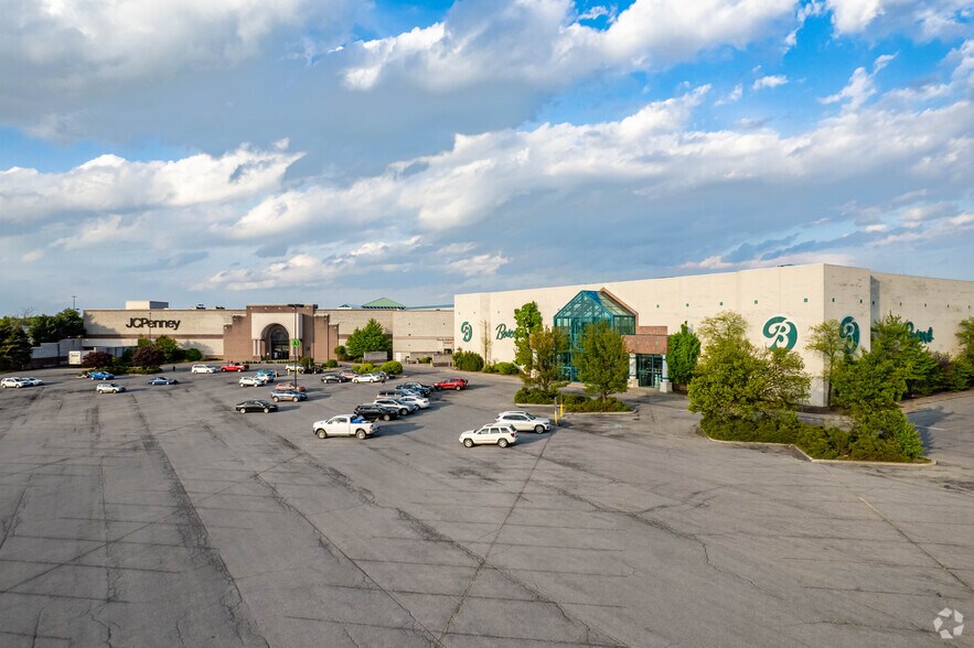 More Photos Of 500 Galleria Dr, Johnstown Unknown For Sale