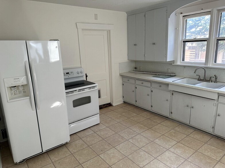 More Photos Of 612 N Arthur Ave, Pocatello Apartments For Sale