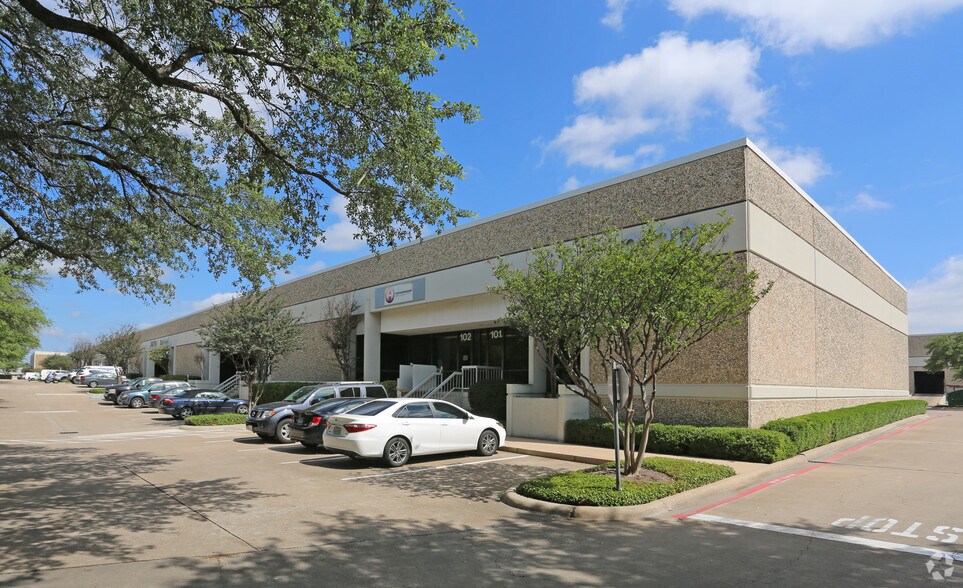 Primary Photo Of 2120 Denton Dr, Austin Light Distribution For Lease