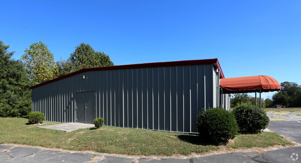 More Photos Of 7283 Richmond Tappahannock Hwy, Aylett General Retail For Sale