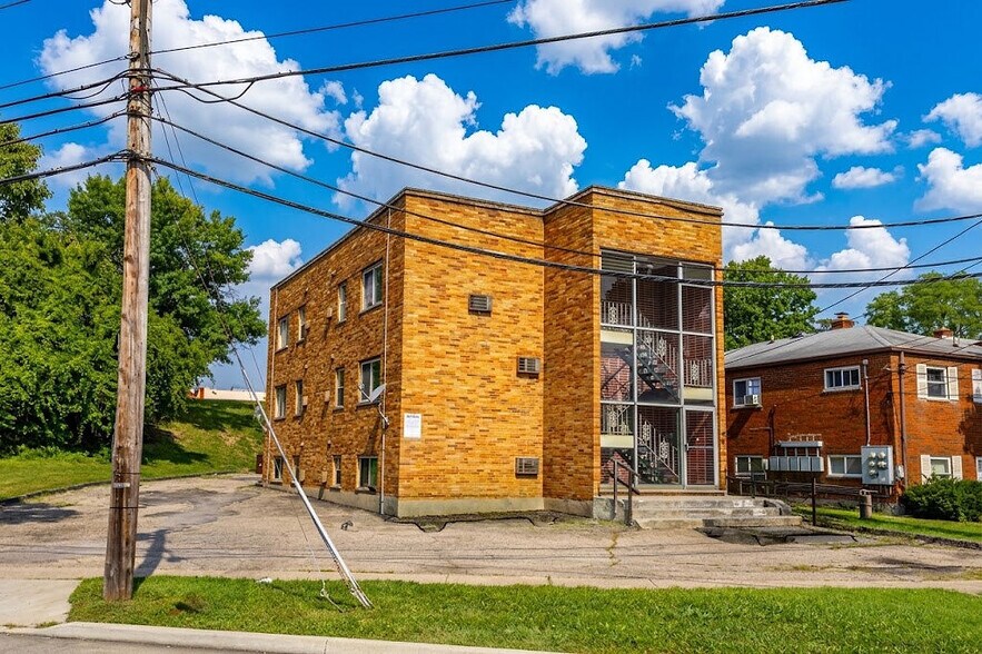 More Photos Of 3331 Parkcrest Ln, Cincinnati Apartments For Sale