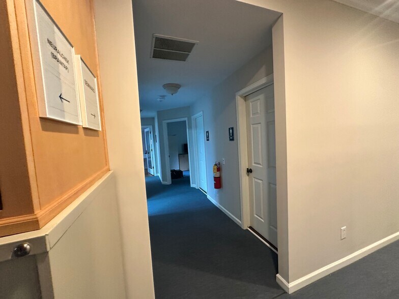 More Photos Of 5920 Odell St, Cumming Office For Sale