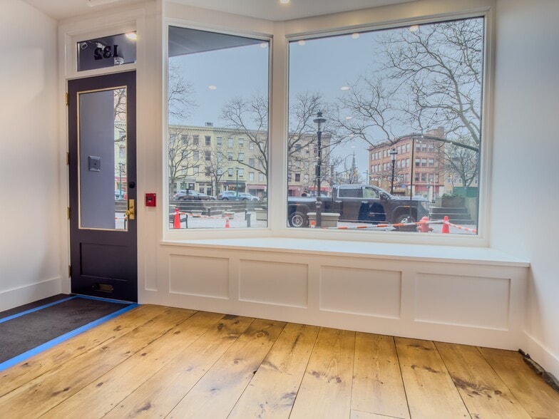 More Photos Of 132 E Genesee St, Syracuse Apartments For Lease