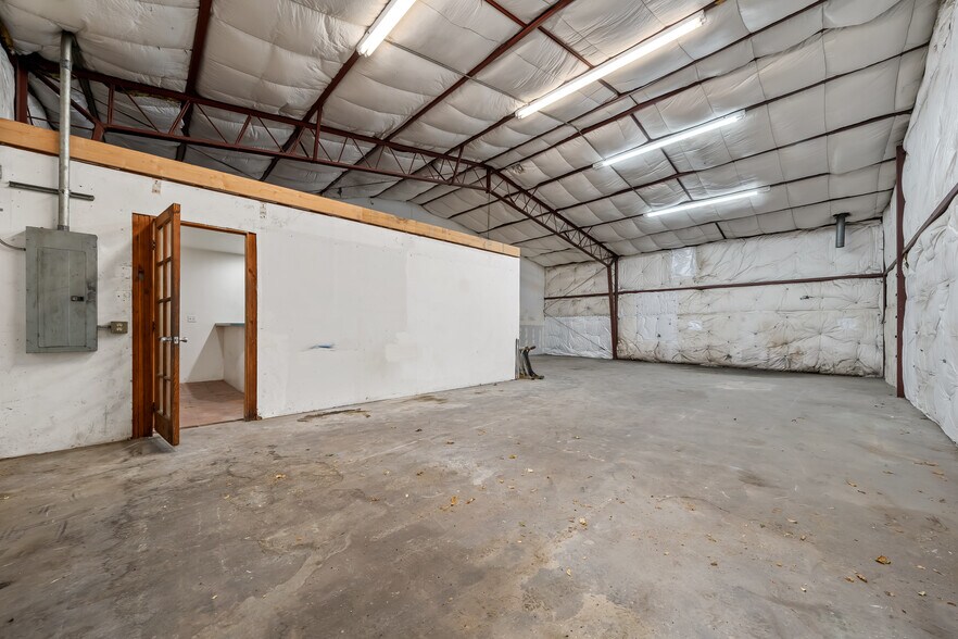 More Photos Of 604 30th St, Paso Robles Industrial For Lease