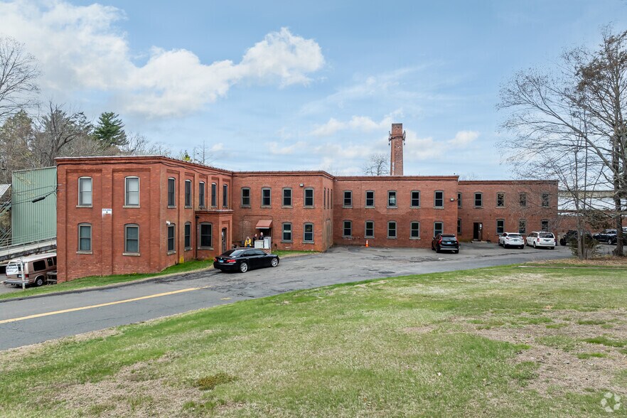 Primary Photo Of 5-40 Glen Rd, Manchester Warehouse For Lease