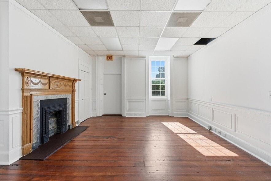 More Photos Of 61 Broad St, Charleston Office Residential For Lease