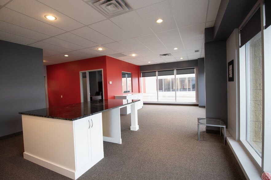 More Photos Of 4615 112th Ave SE, Calgary Warehouse For Lease