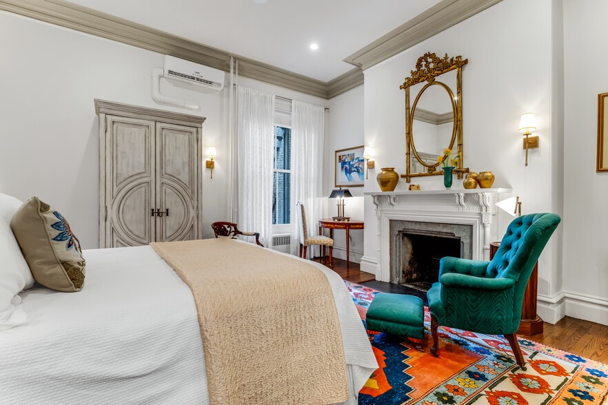 More Photos Of 57 Commonwealth Ave, Boston Apartments For Sale