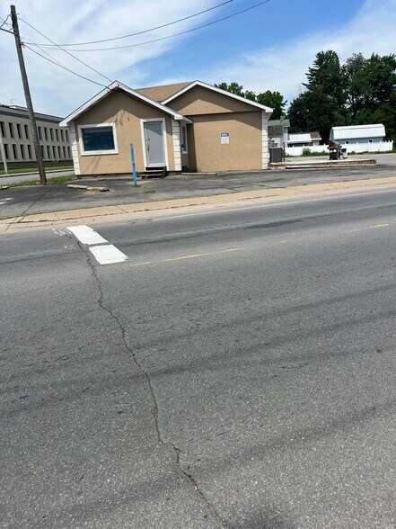 More Photos Of 1105 Floyd Ave, Rome Freestanding For Lease