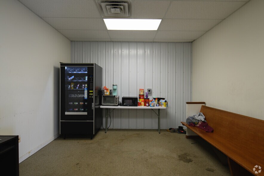 More Photos Of 1435 River Ave, Camden Land For Lease