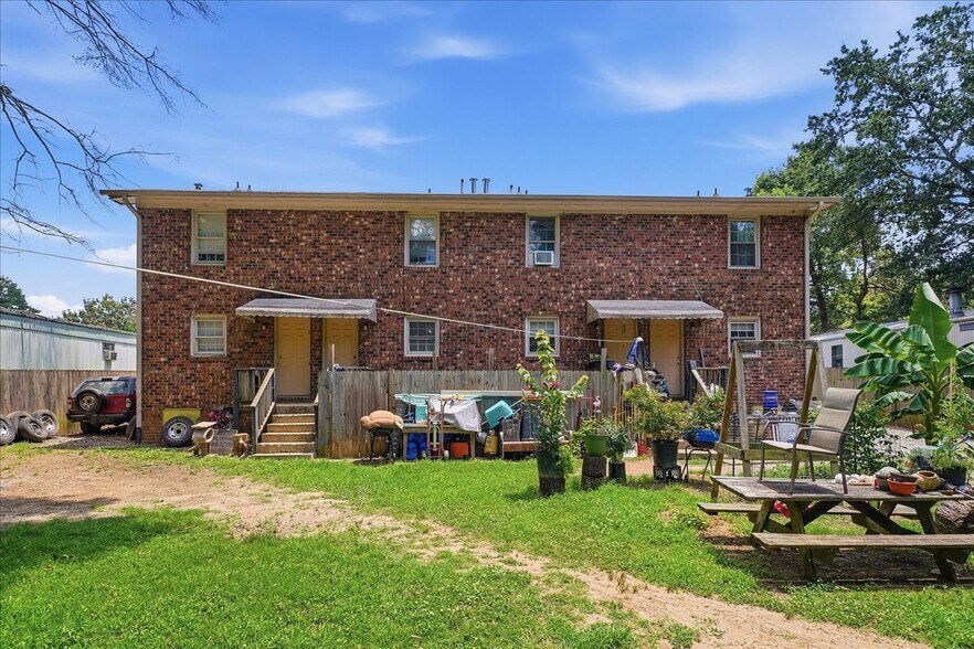 More Photos Of 18 Gandy Ave, Taylors Apartments For Sale