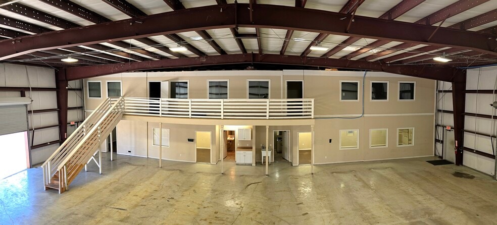 More Photos Of 610 Clear Creek Ave, League City Unknown For Lease