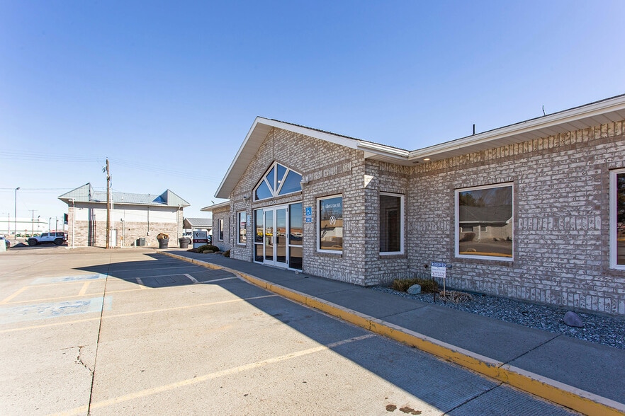 More Photos Of 1263 Bennett Ave, Burley Medical For Lease