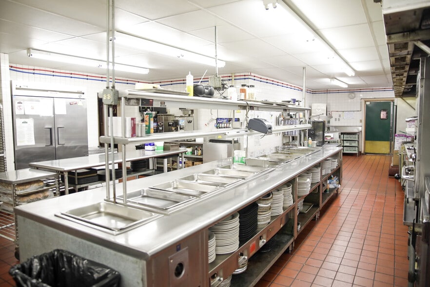 More Photos Of 4476 Business 220, Bedford Restaurant For Sale