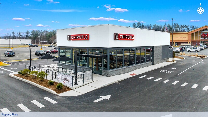 More Photos Of 465 E Main St, Westfield Fast Food For Sale