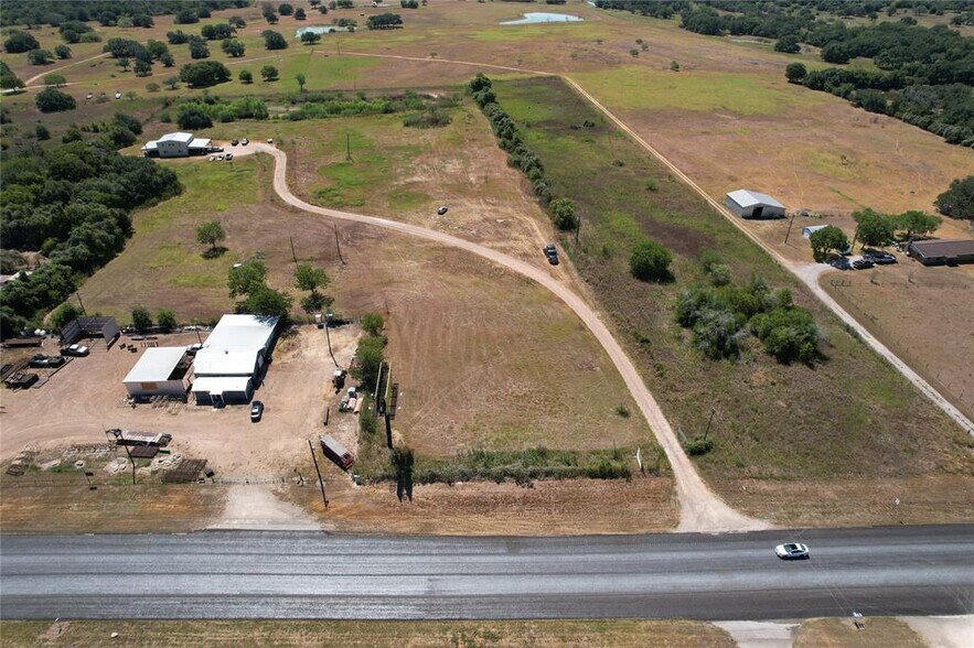 More Photos Of 2245 US Highway 77A, Yoakum Land For Lease