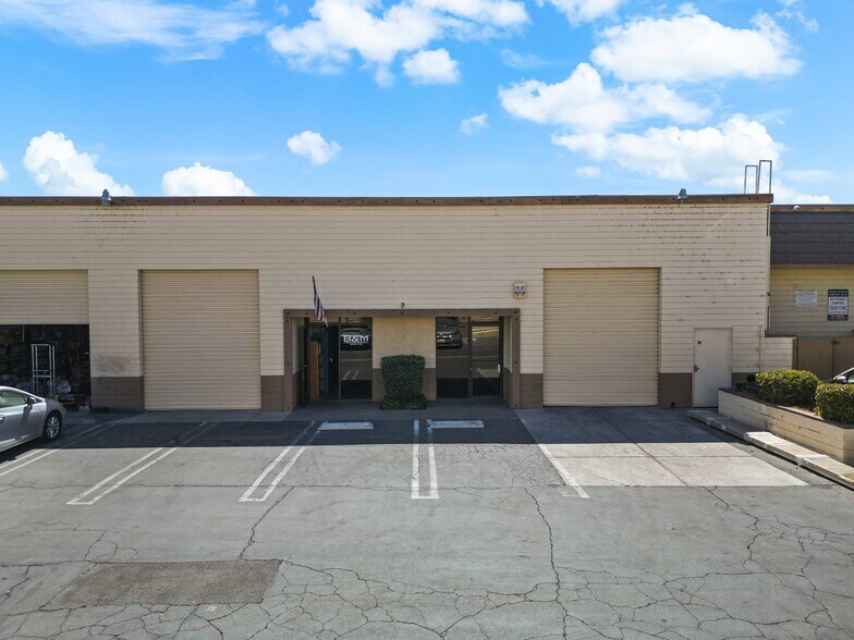 More Photos Of 12455 Branford St, Pacoima Warehouse For Sale