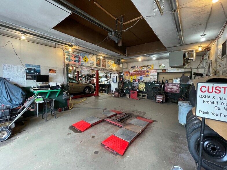 More Photos Of 1531 Route 163, Oakdale Auto Repair For Sale