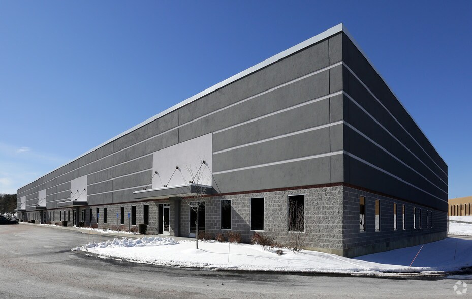 More Photos Of 220 Paramount Dr, Raynham Research And Development For Lease