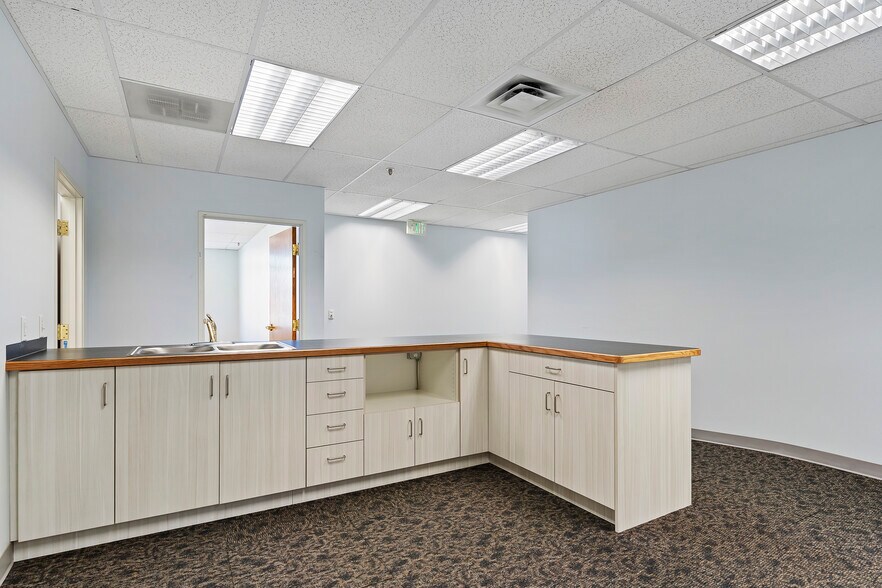 More Photos Of 155 31st St, Ogden Research And Development For Sale