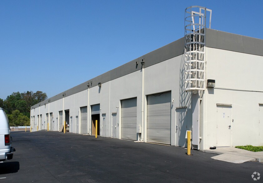 More Photos Of 10957-10979 San Diego Mission Rd, San Diego Warehouse For Lease