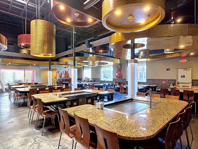 More Photos Of 220 N Williamson Blvd, Ormond Beach Restaurant For Sale