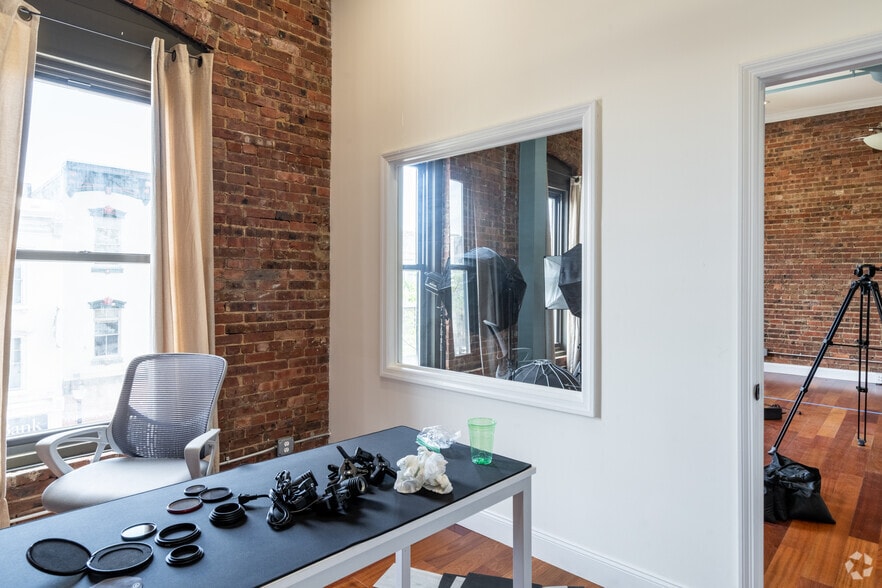 More Photos Of 14-16 Broad St, Red Bank Loft Creative Space For Lease