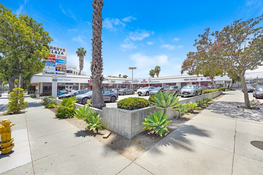 More Photos Of 633 S Arroyo Pky, Pasadena Storefront For Lease