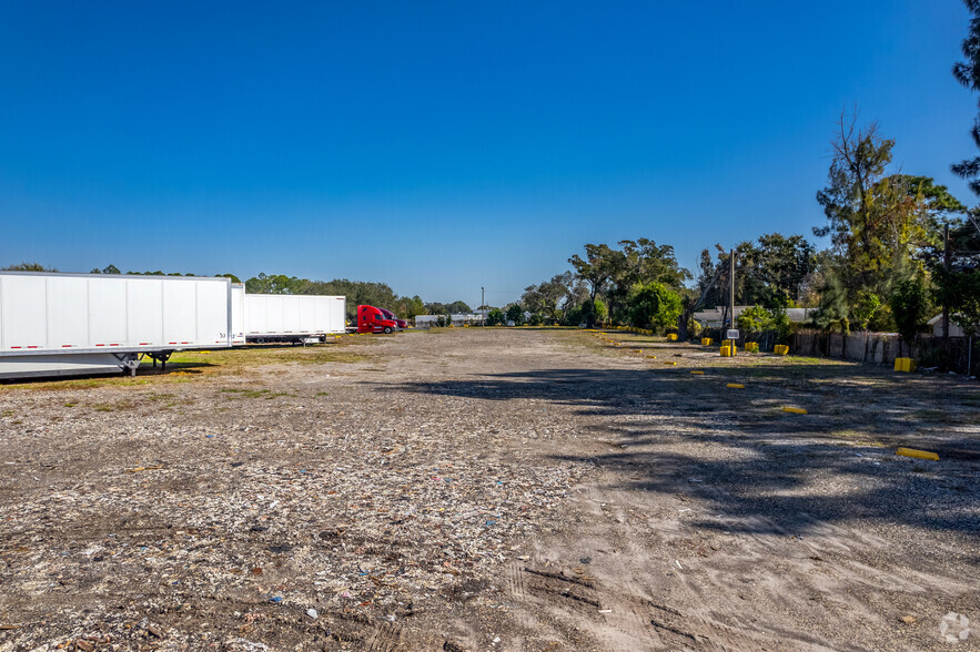 Primary Photo Of 700 40th St S, Saint Petersburg Land For Lease