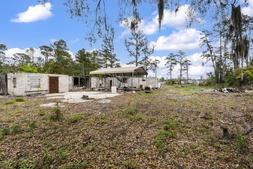 More Photos Of 931 Bulls Bay Hwy, Jacksonville Land For Sale