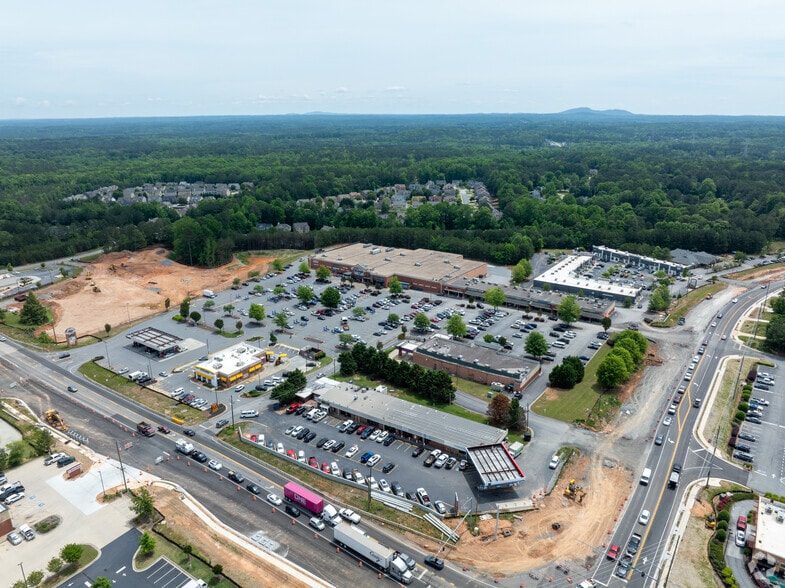 More Photos Of 8876 Dallas Acworth Hwy, Dallas Storefront For Lease