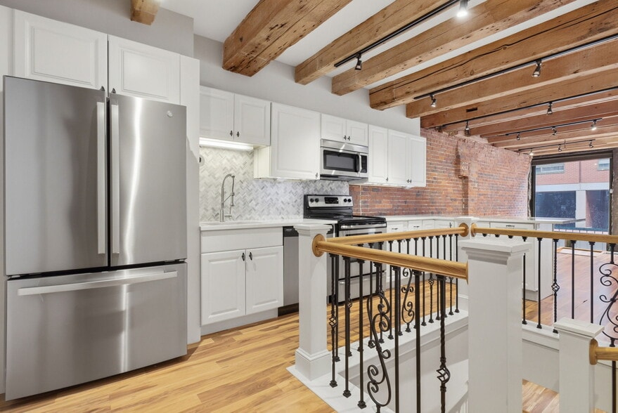 More Photos Of 112 Fulton St, Boston Multifamily For Sale